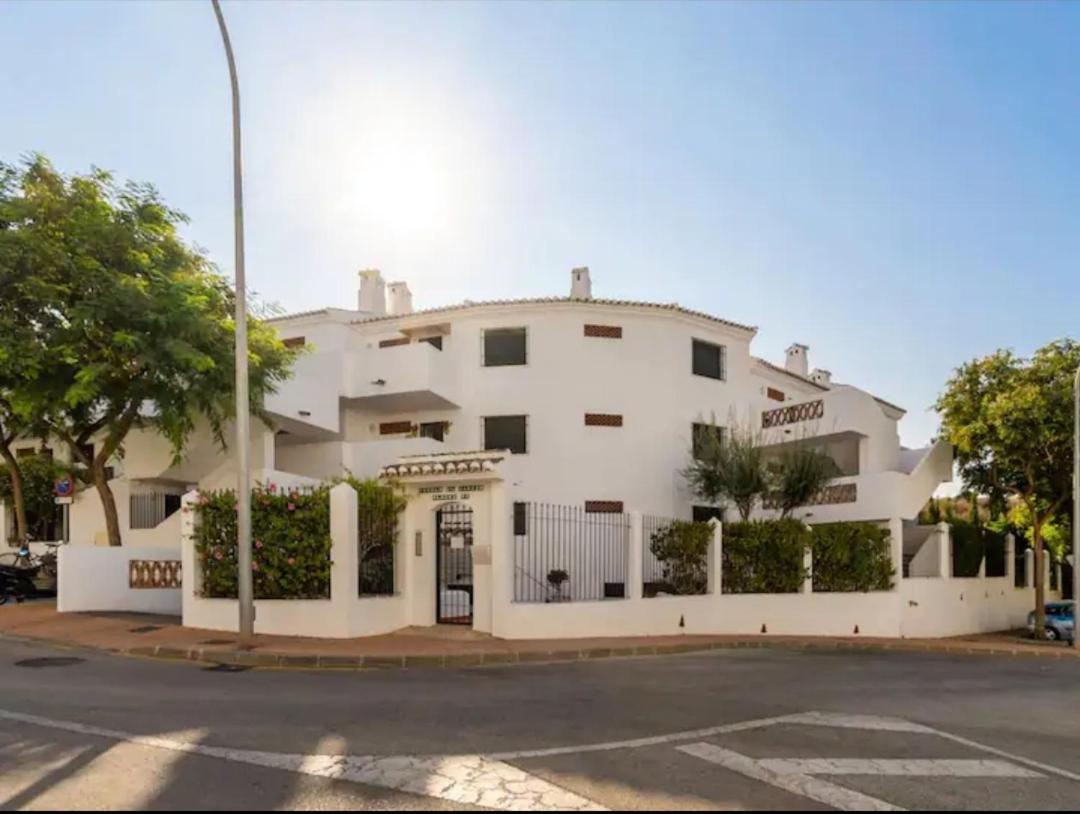 Apartamento Pueblo Jardín Typical Andalusian Complex
