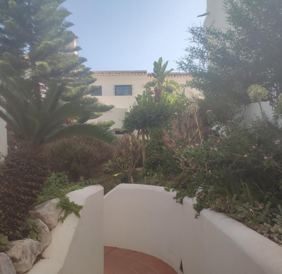 Pueblo Jardin Charming Andalusian Complex * Benalmádena