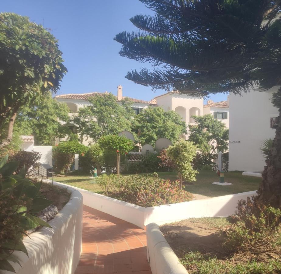 Pueblo Jardin Charming Andalusian Complex * Benalmádena